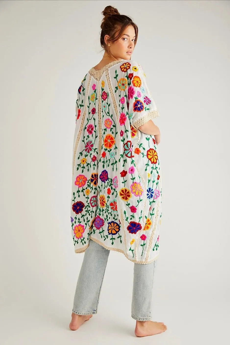 BELLA FLOR EMBROIDERED CAFTAN X FREE PEOPLE