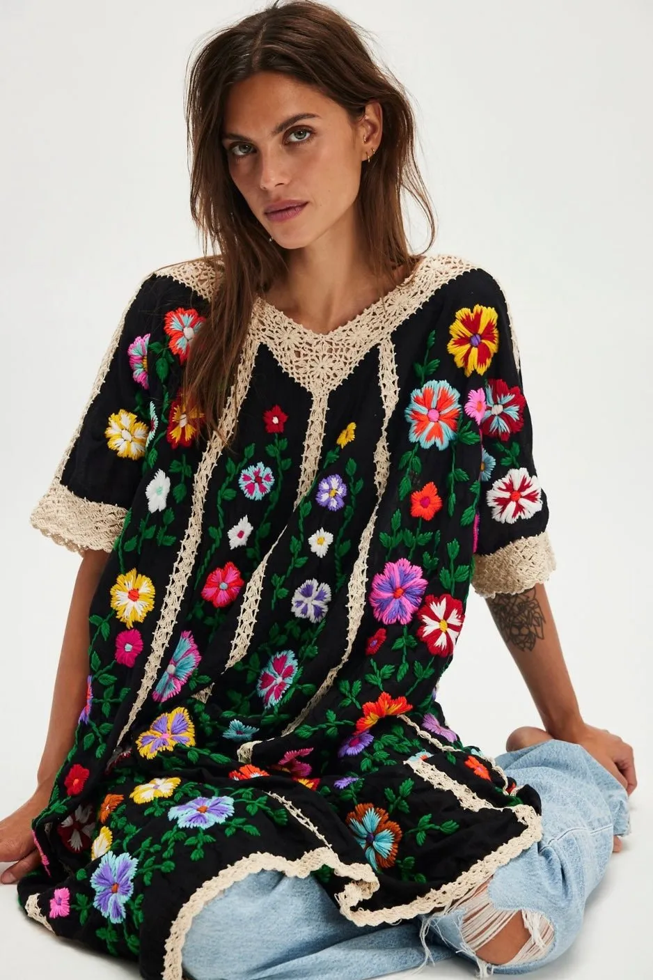 BELLA FLOR EMBROIDERED CAFTAN X FREE PEOPLE