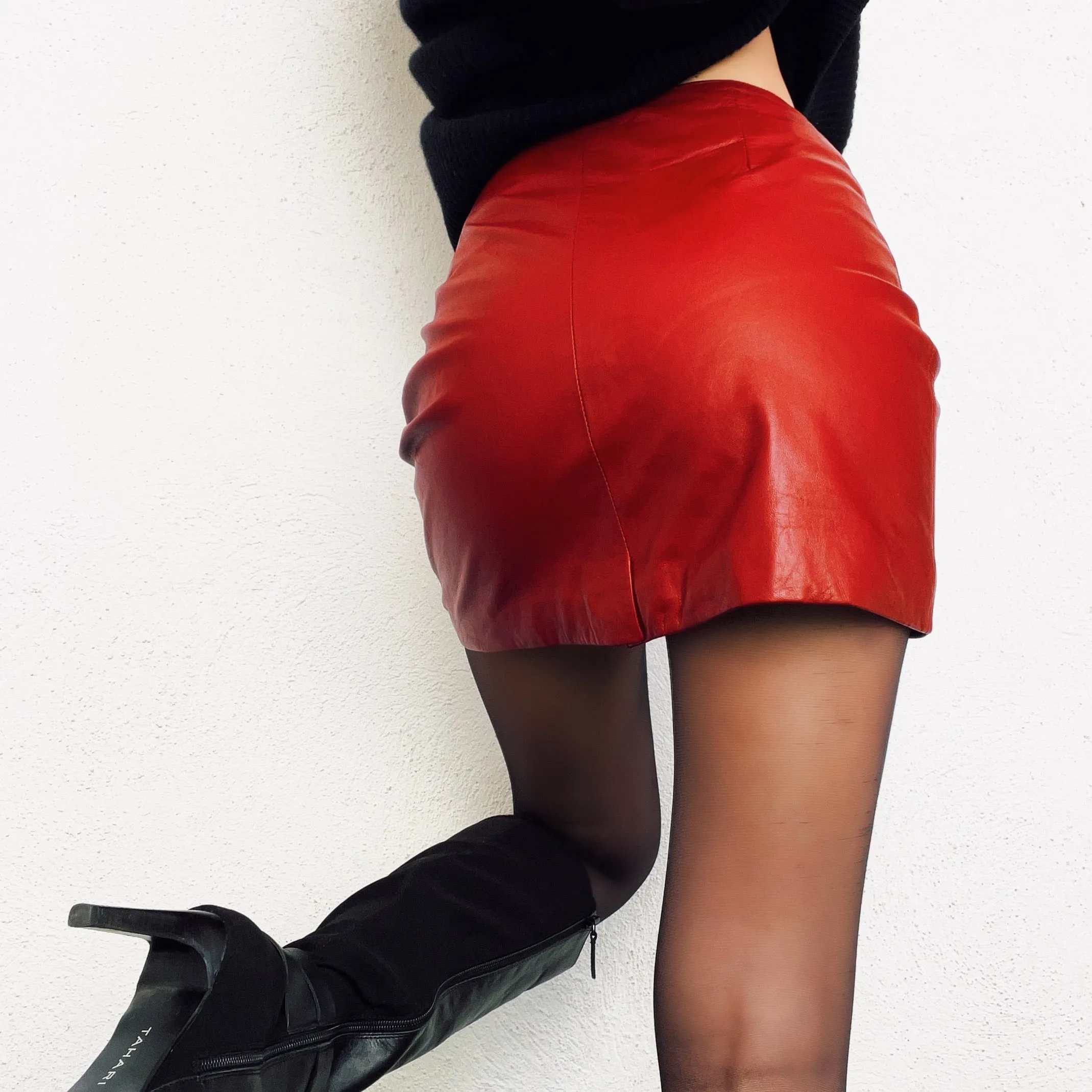 Vintage Red Leather Mini Skirt (S)